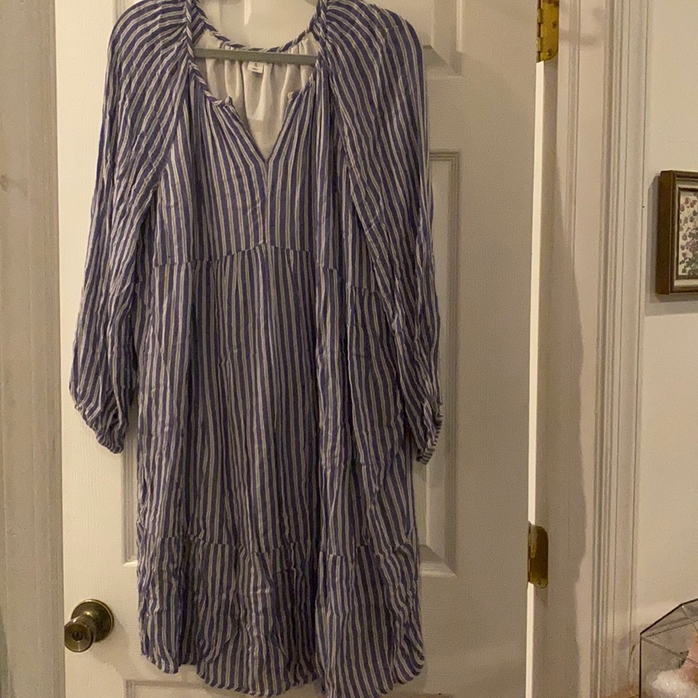 Knee Length Old Navy dress